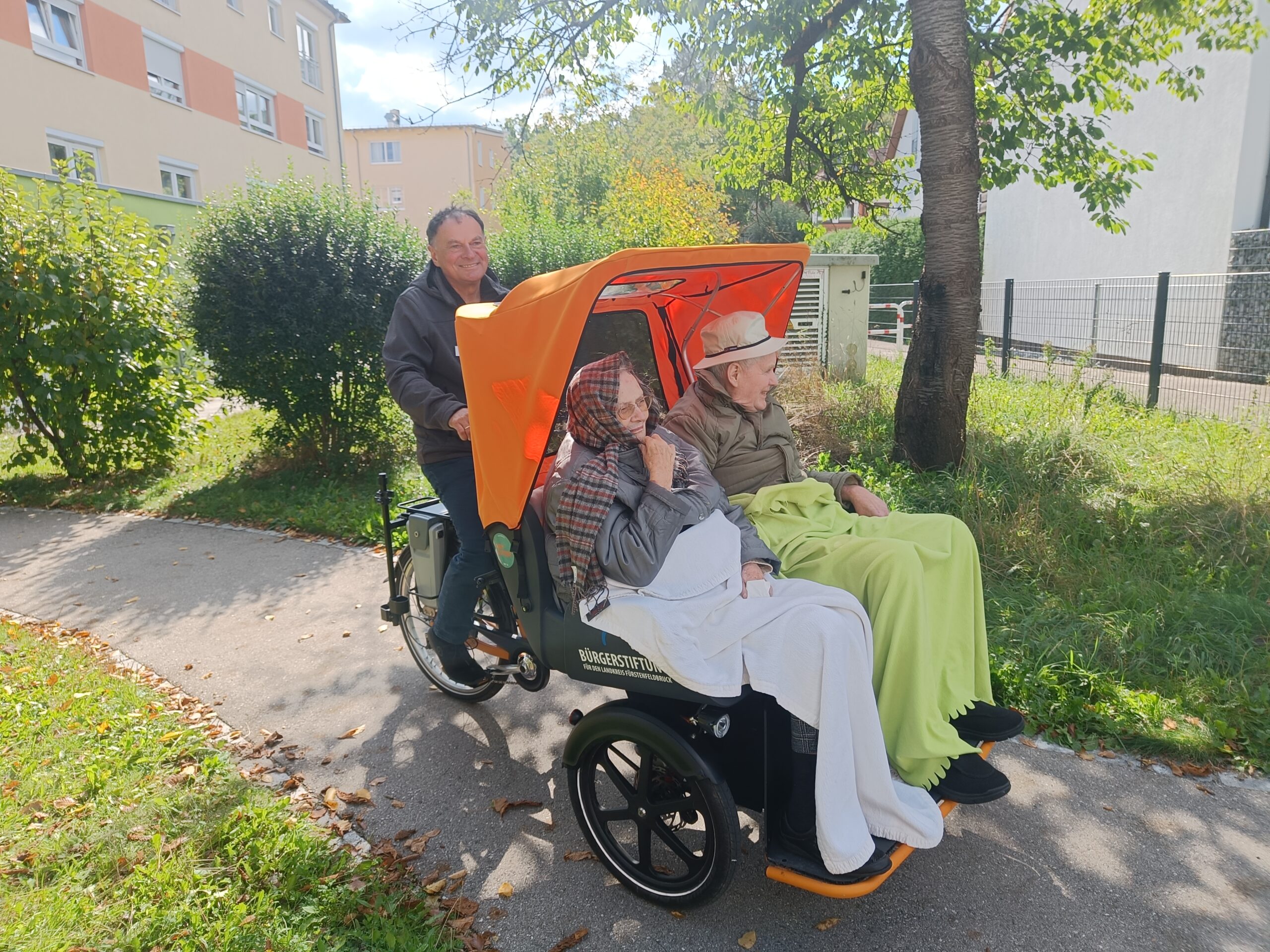 Featured image for “Erfolgreiches Crowdfunding für unsere dritte Amper-Rikscha”